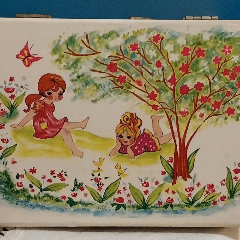 Vintage Twirling Ballerina jewelry box
